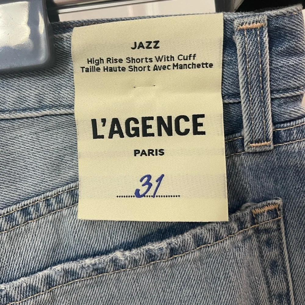L’ Agence Women's Denim Shorts Size 31 NWT - Picture 3 of 4